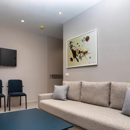 Tirana Center Sav City Blavus * Tirana