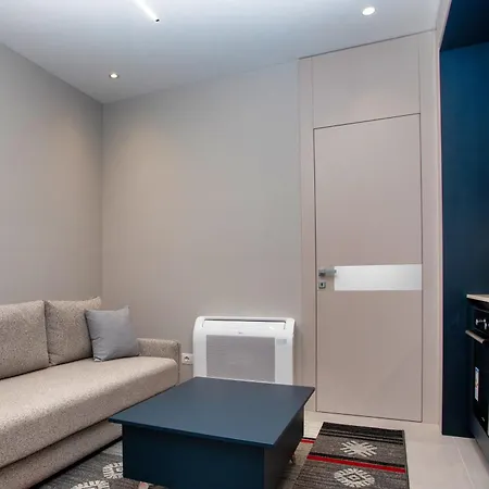 Sav Blavus Center Tirana